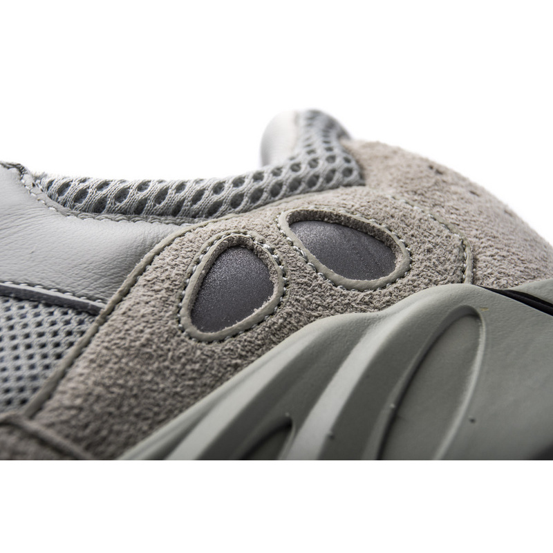 AH 700 Adidas Yeezy Boost 700 "Salt"