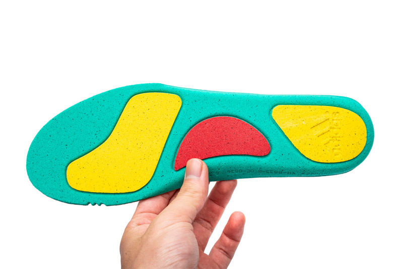 AH 700 V2 Adidas Yeezy Boost 700 V2 “Geode”