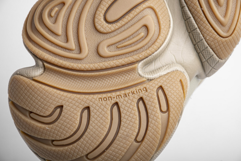 AH Adidas Yeezy 500 “Stone”