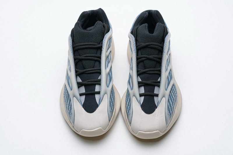 AH Adidas Yeezy 700 V3 “Kyanite”