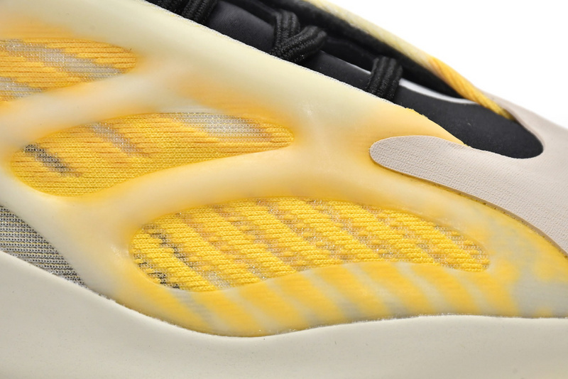 AH Adidas Yeezy 700 V3 Mono Safflower