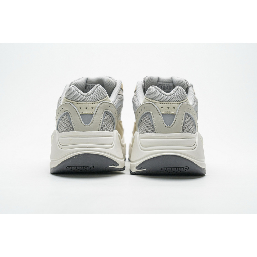 AH Adidas Yeezy Boost 700 V2 “Cream”