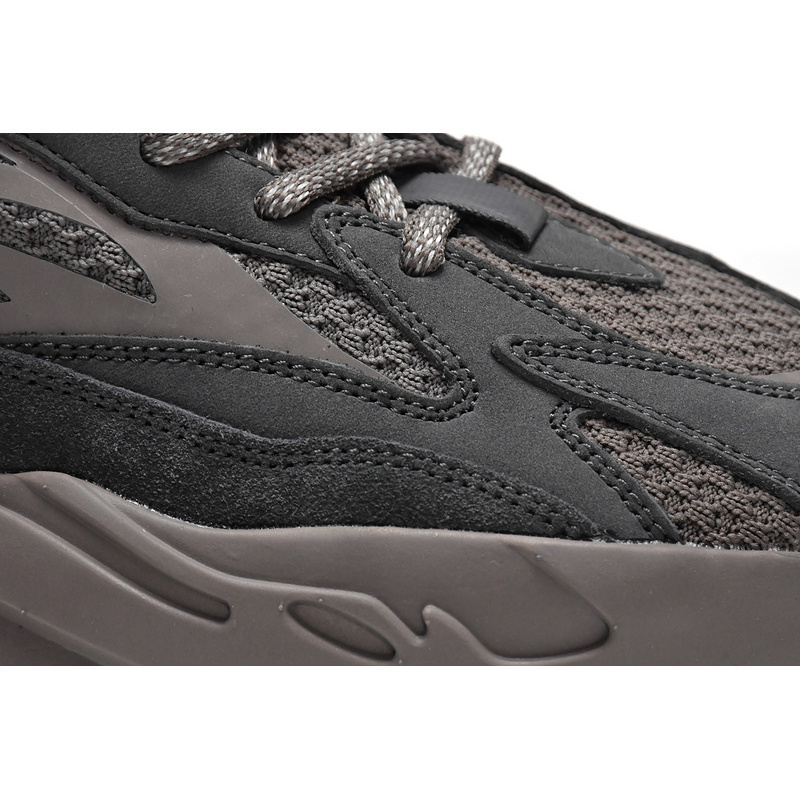 AH Adidas Yeezy Boost 700 V2 Enflame Amber Mauve