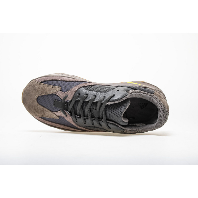 AH Yeezy Boost 700 “Mauve” 