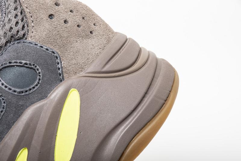 AH Yeezy Boost 700 “Mauve” 