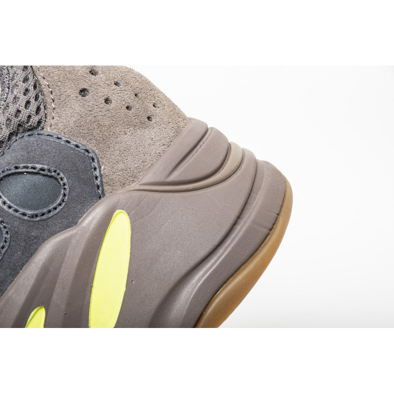 AH Yeezy Boost 700 “Mauve” 