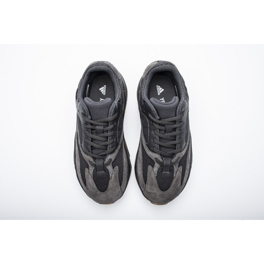 AH Yeezy Boost 700“Utility Black”