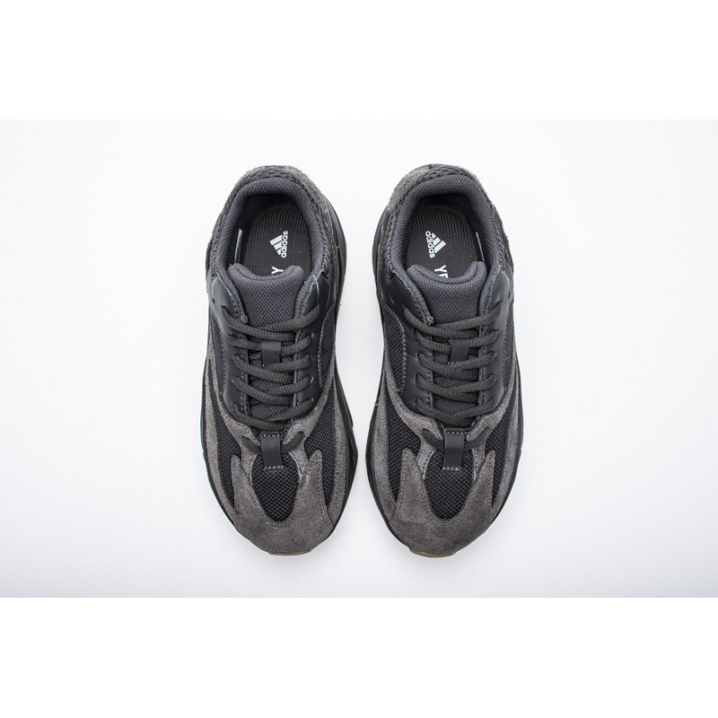 AH Yeezy Boost 700“Utility Black”