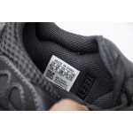 AH Yeezy Boost 700“Utility Black”