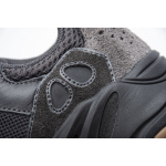 AH Yeezy Boost 700“Utility Black”