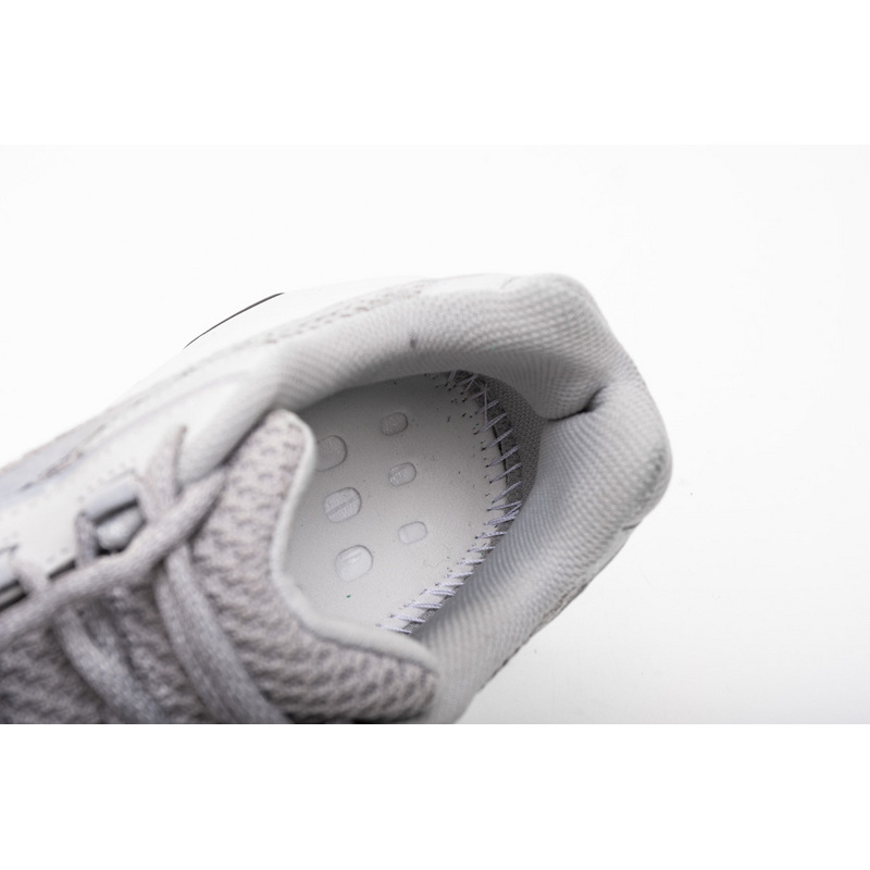 AH Yeezy Boost 700 V2 “Static”