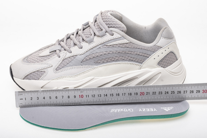 AH Yeezy Boost 700 V2 “Static”