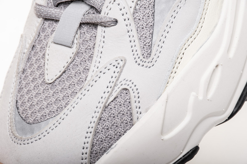 AH Yeezy Boost 700 V2 “Static”