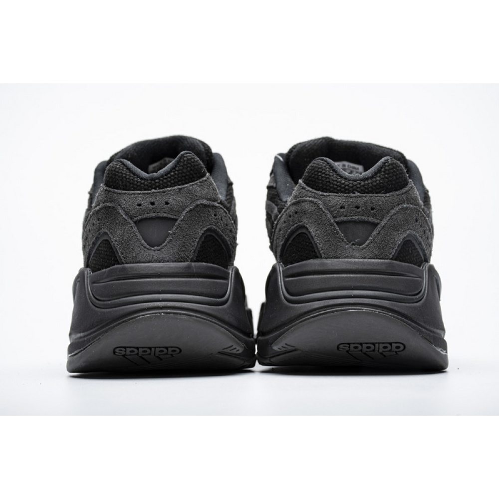 AH Yeezy Boost 700 V2“Vanta”