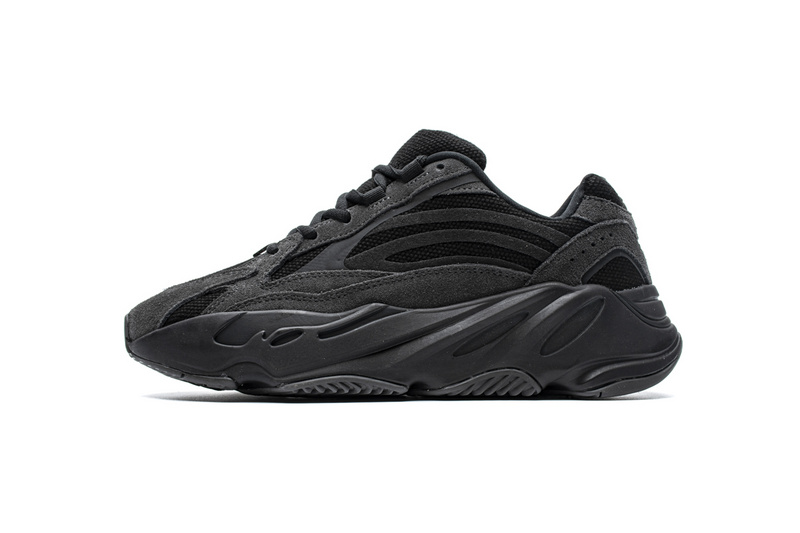 AH Yeezy Boost 700 V2“Vanta”