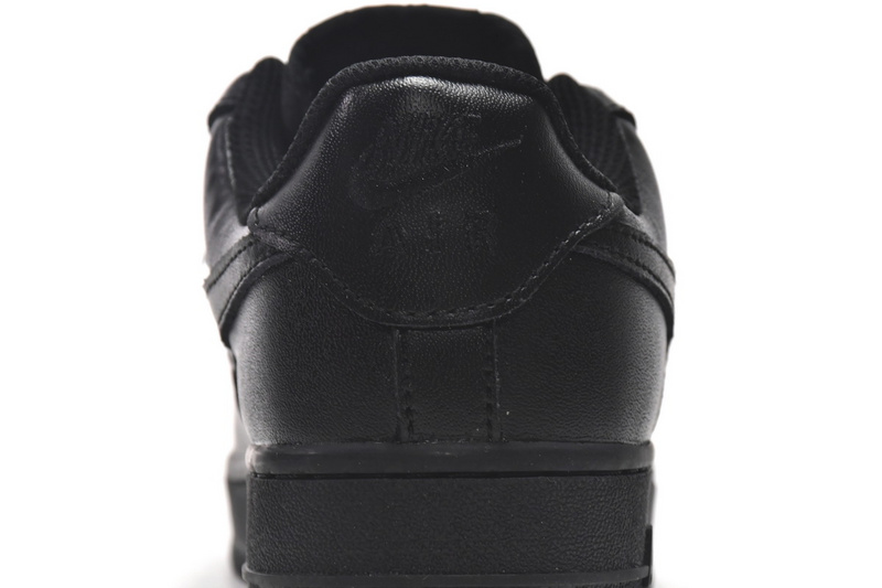 AQ Nike Air Force 1 Low Black