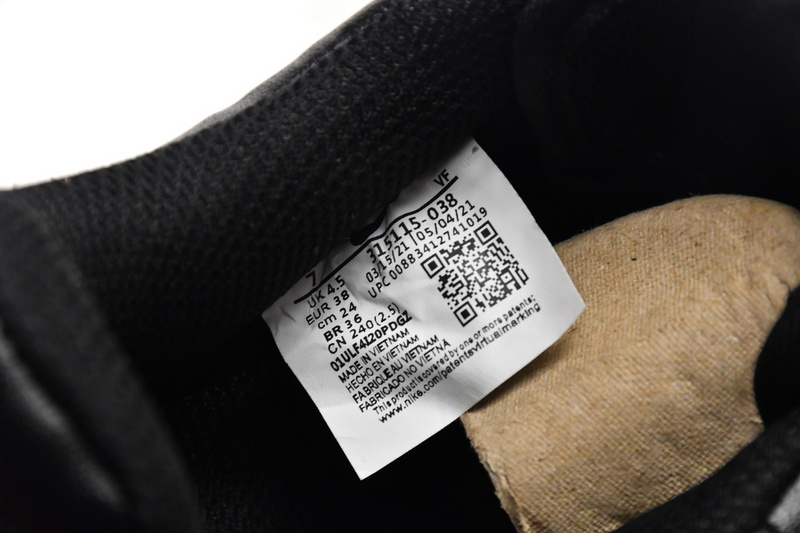 AQ Nike Air Force 1 Low Black