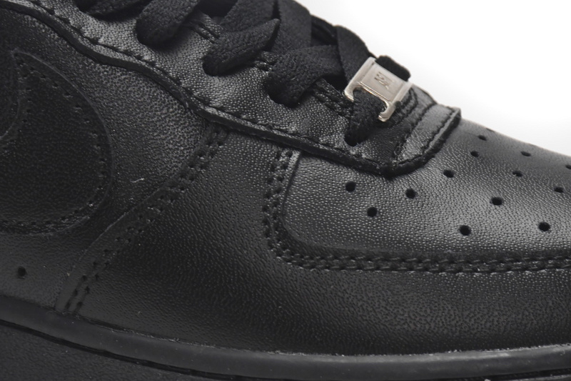AQ Nike Air Force 1 Low Black