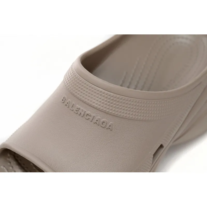 BALENCIAGA Pool Crocs Beige