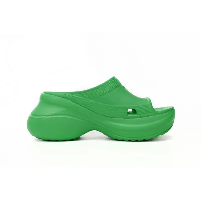 BALENCIAGA Pool Crocs Green