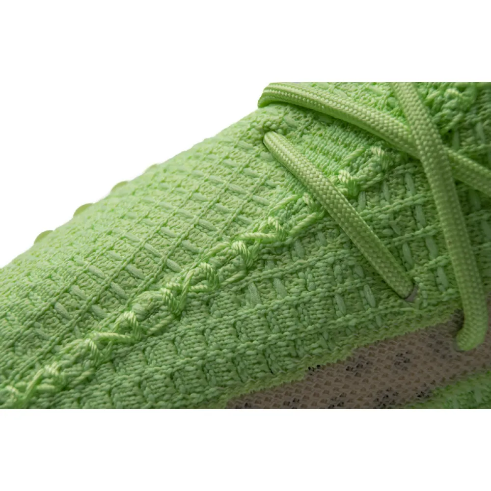 AH Yeezy Boost 350 V2 "Glow In The Dark" 