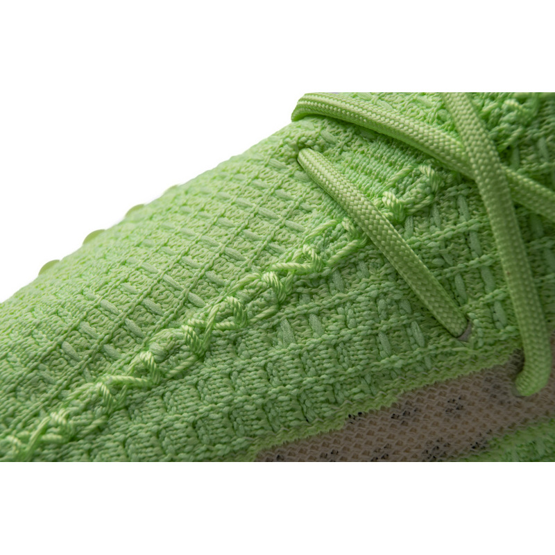 AH Yeezy Boost 350 V2 "Glow In The Dark" 