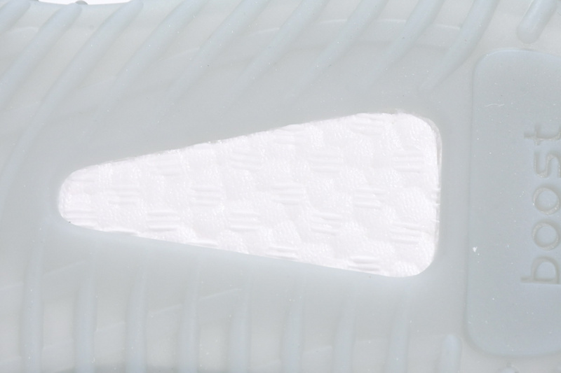 AH Adidas Yeezy Boost 350 V2 “Ash Blue”