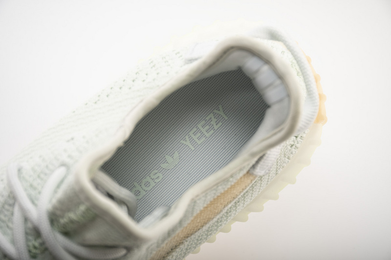 AH Adidas Yeezy Boost 350 V2“Hyperspace”