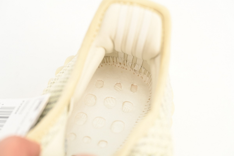 HK Adidas Yeezy Boost 350 V2 Lundmark Reflective