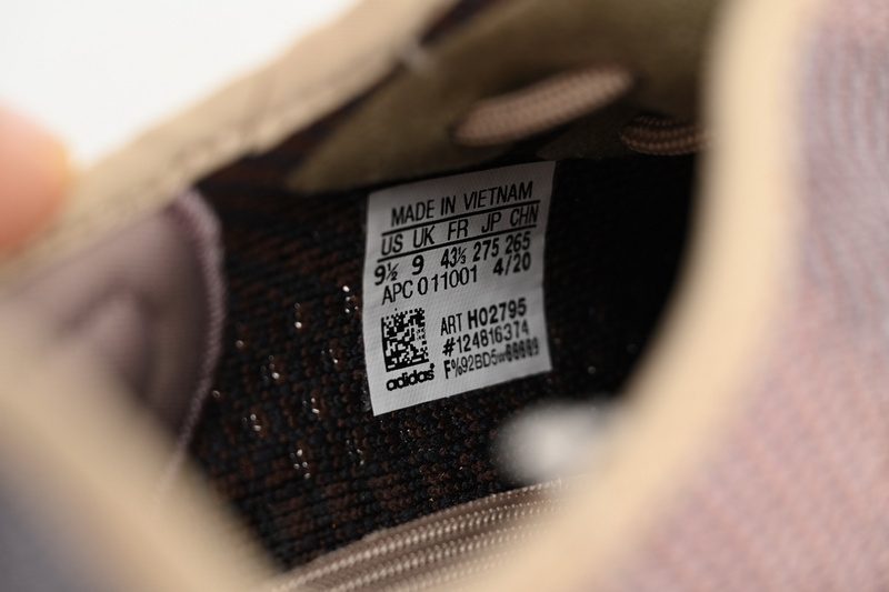 HK Adidas Yeezy Boost 350 V2 “YECHER”