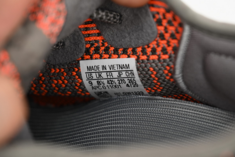 HK Adidas Yeezy Boost 350 V2 Beluga Reflective