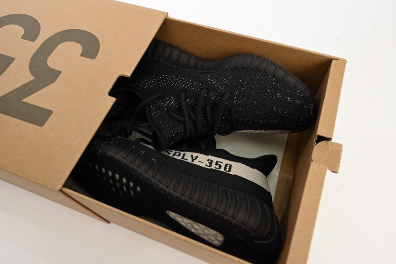 HK Adidas Yeezy Boost 350 V2 Black White