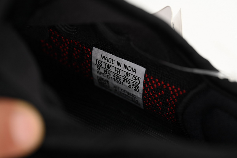 HK Adidas Yeezy Boost 350 V2 Bred