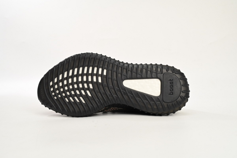 HK Adidas Yeezy Boost 350 V2 Dark Beluga