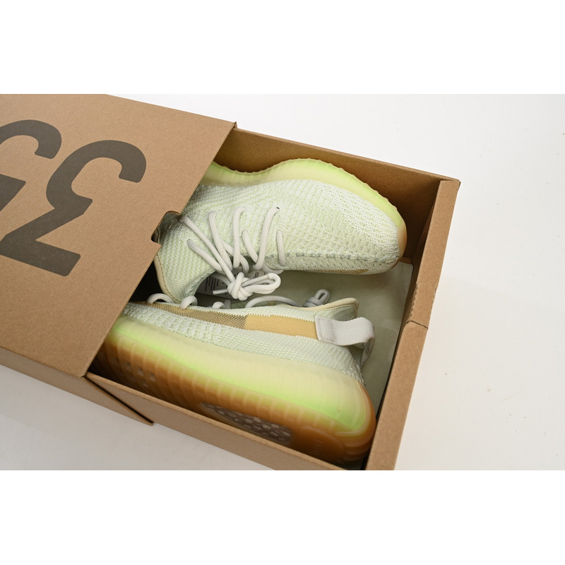 HK Adidas Yeezy Boost 350 V2 Hyperspace