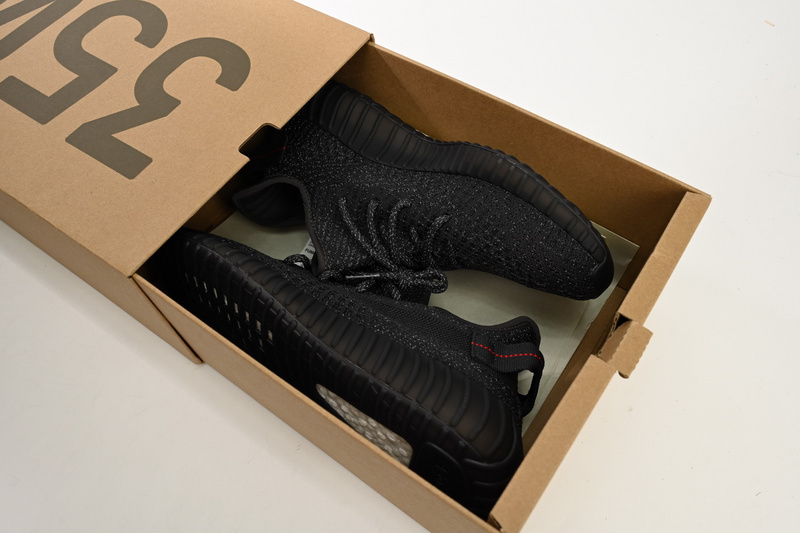 🔥🔥🔥Adidas Yeezy Boost 350 V2 Static Black Reflective 