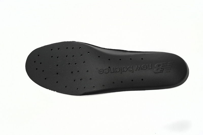 New Balance 2002R Beige