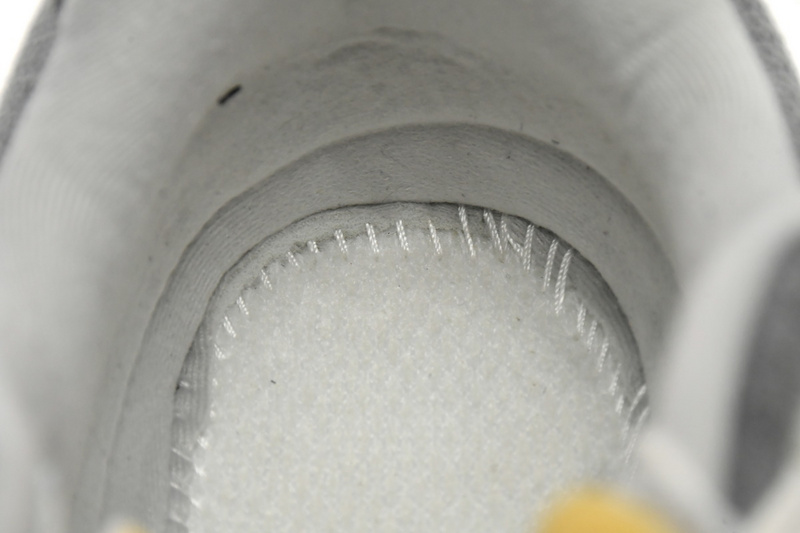 New Balance 2002R Cloud Ash