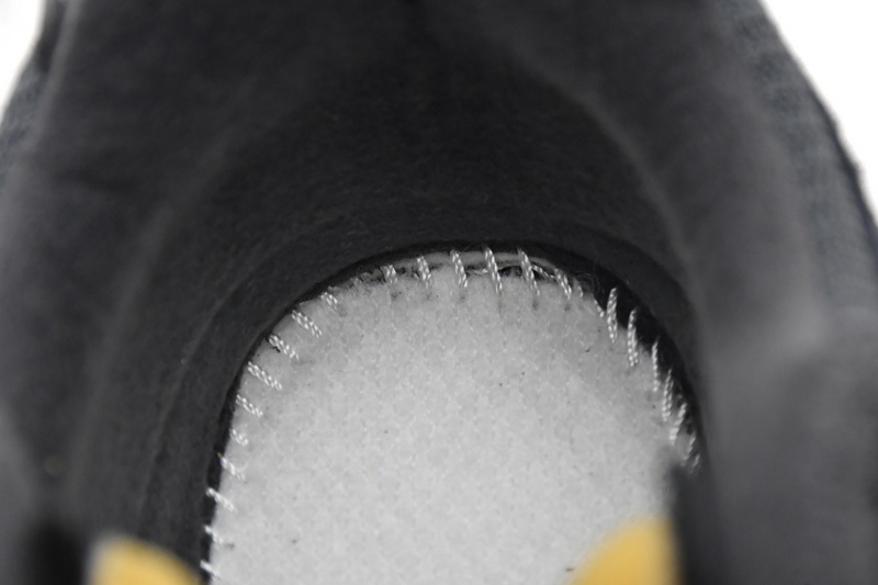 New Balance 2002R Phantom Black