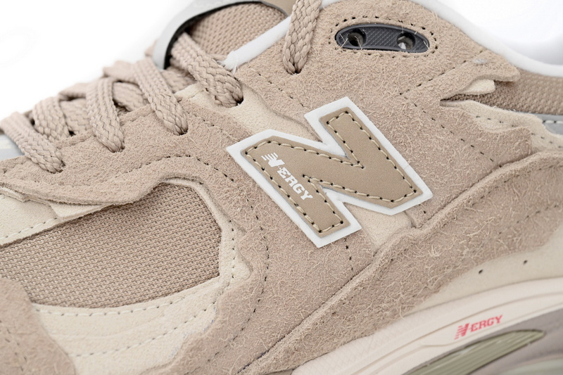 New Balance 2002R Shallow Khaki