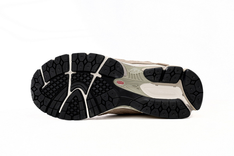 New Balance 2002R Shallow Khaki