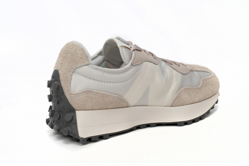 New Balance 327 Red Brown