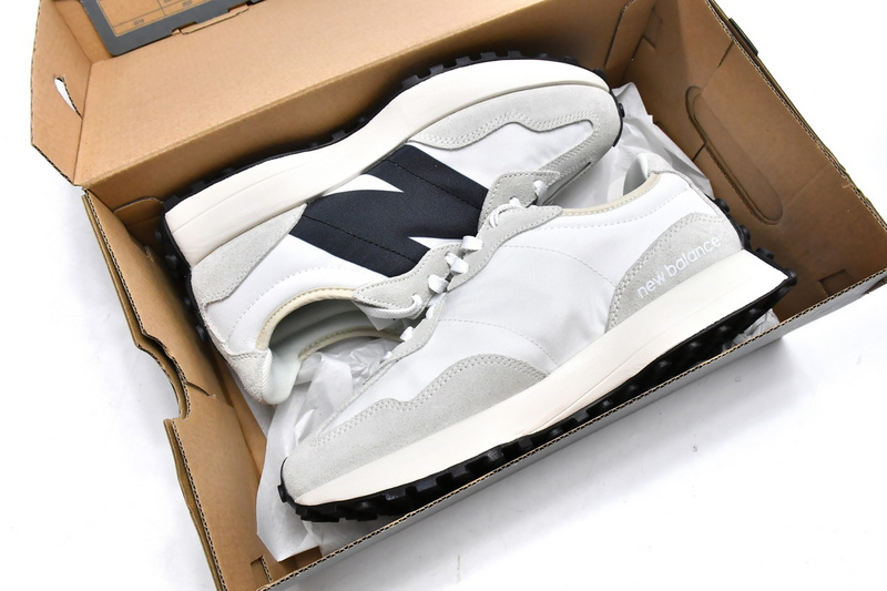 New Balance 327 Sea Salt Black