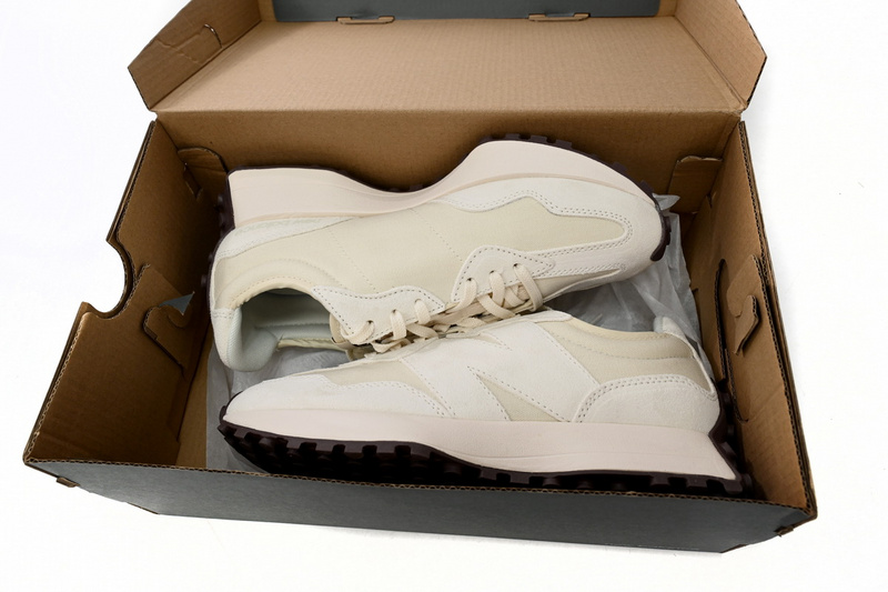 New Balance 327 Sea salt White