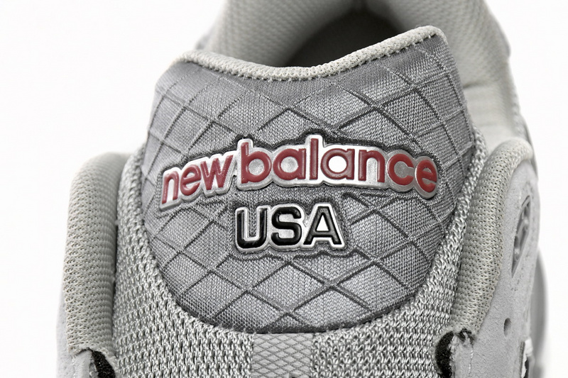 New Balance 990v3 Grey