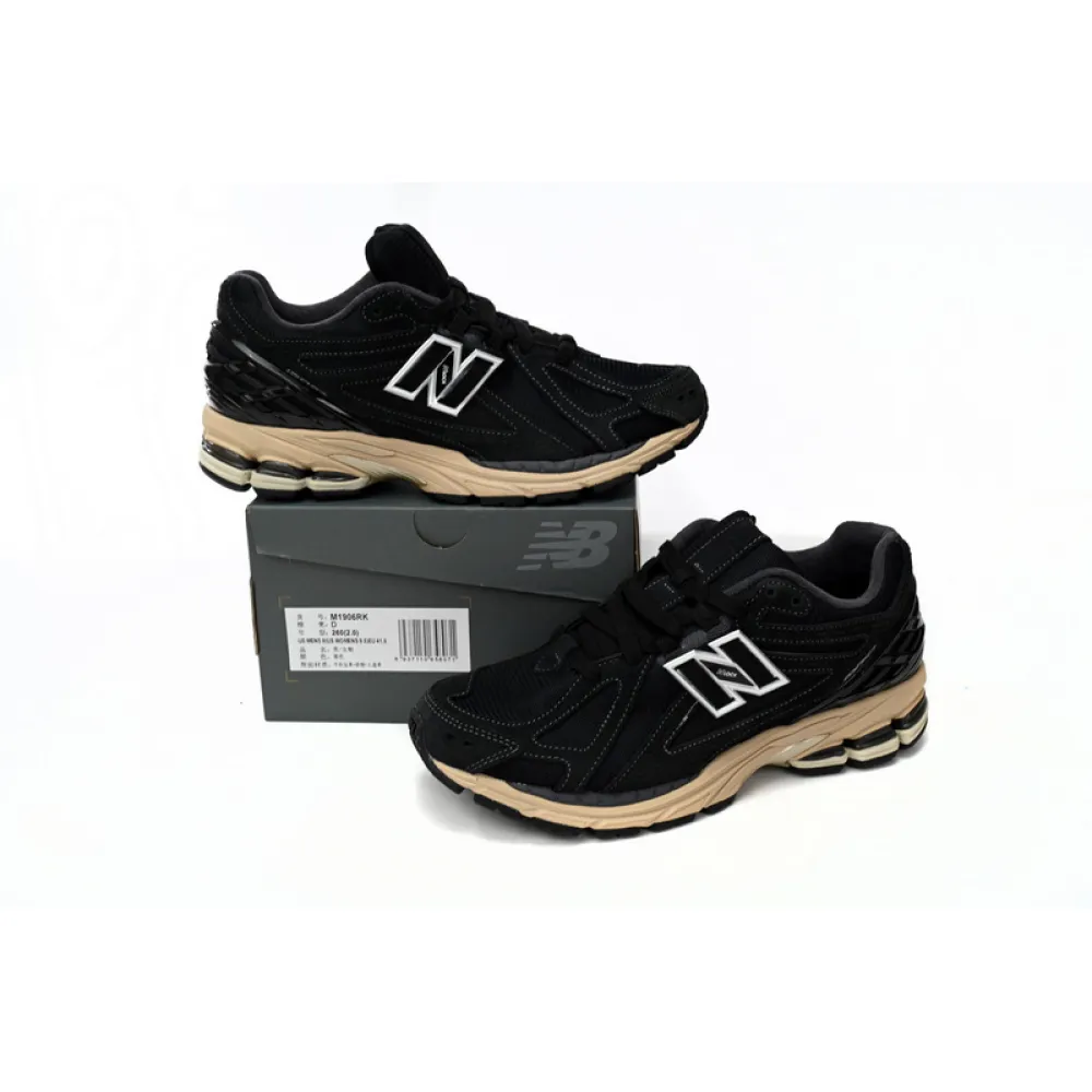 NEW BALANCE Black