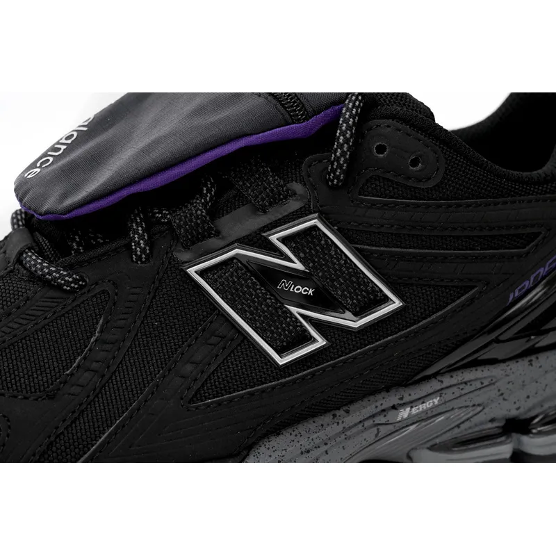 NEW BALANCE White Black Ash