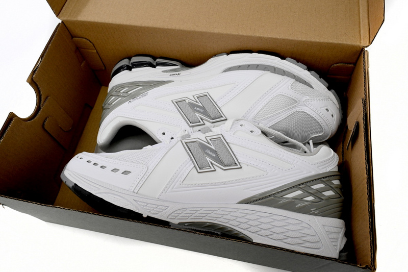 NEW BALANCE White Pale