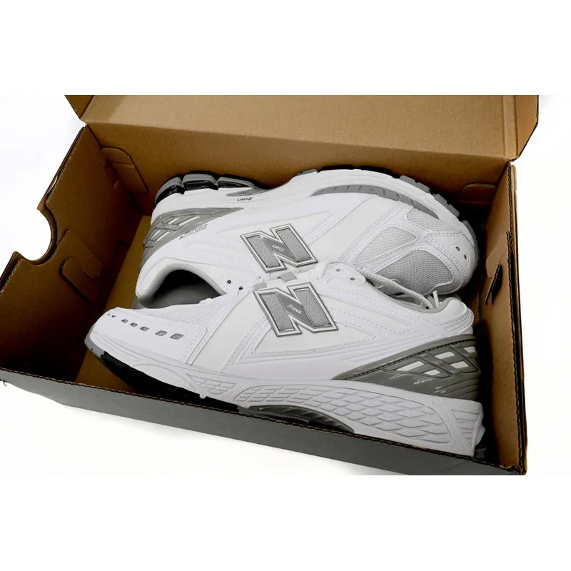 NEW BALANCE White Pale