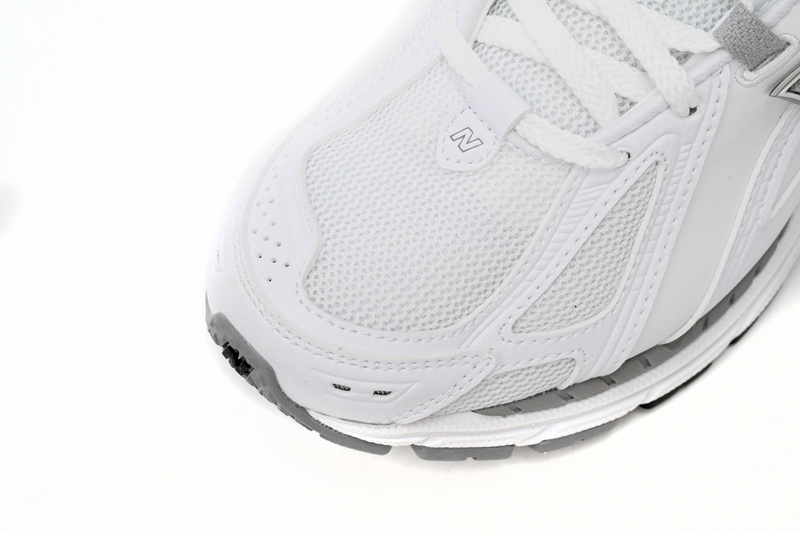 NEW BALANCE White Pale